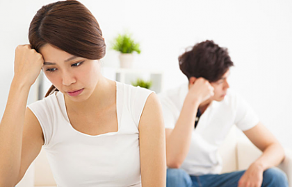 Chồng ngoại tình có nên tha thứ hay dứt khoát ly hôn để tự giải thoát cho bản thân?